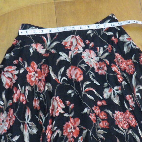 Jones NY Black with Floral Print Fully Lined Long Skirt - Picture 7 of 9